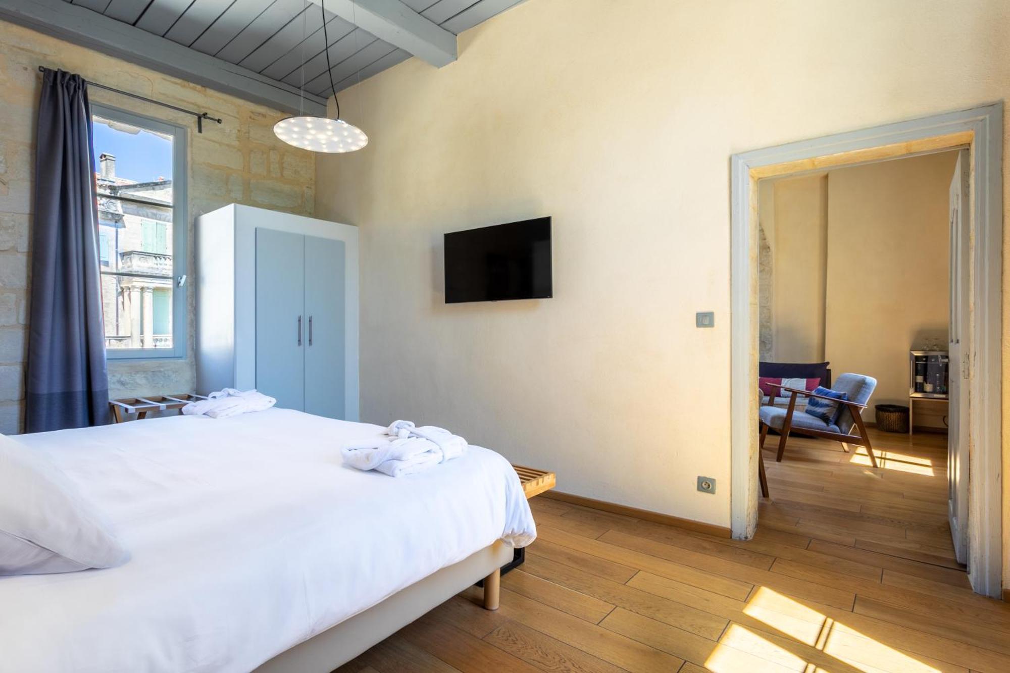 Boutique Entraigues 4*